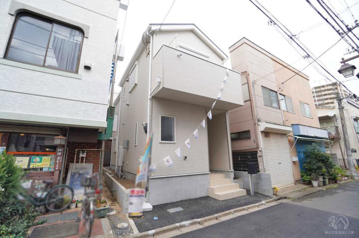 建物外観（2月中旬撮影）