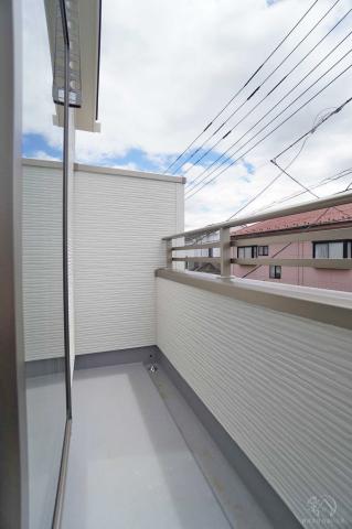 バルコニー（1号棟）
