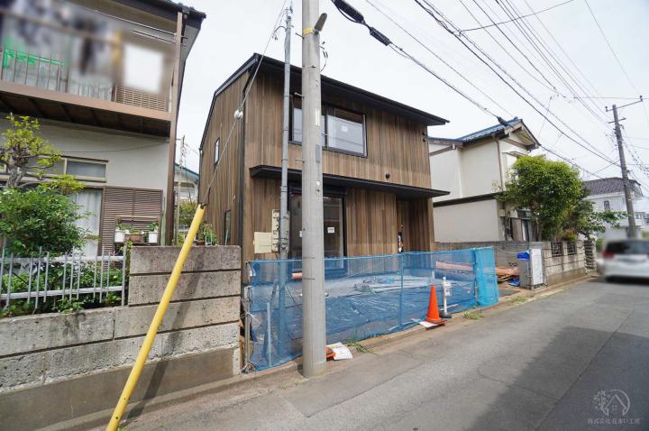 建物外観（4月中旬撮影）建築中