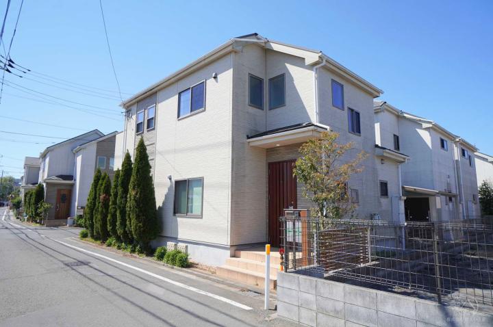 販売現地（4月上旬撮影）