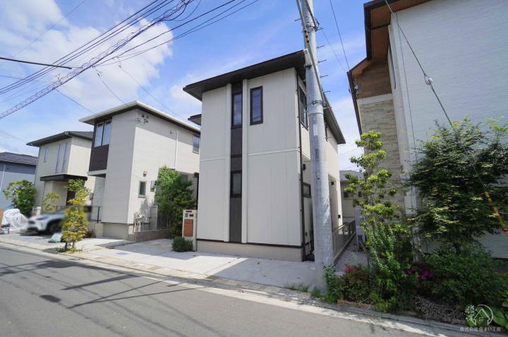 建物外観（5月上旬撮影）