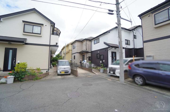 前面道路（5月下旬撮影）